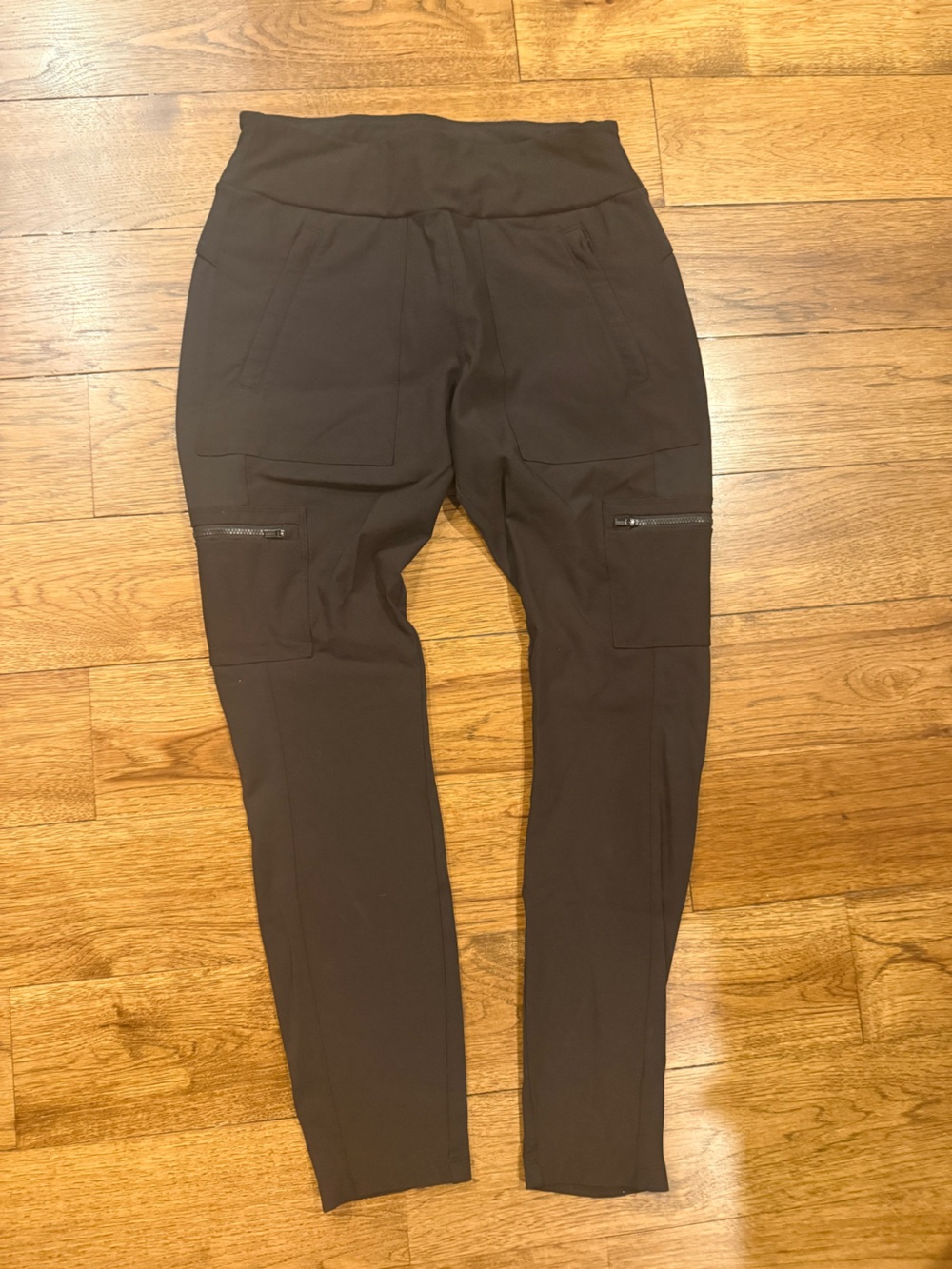 Athleta Headlands Hybrid Cargo Legging